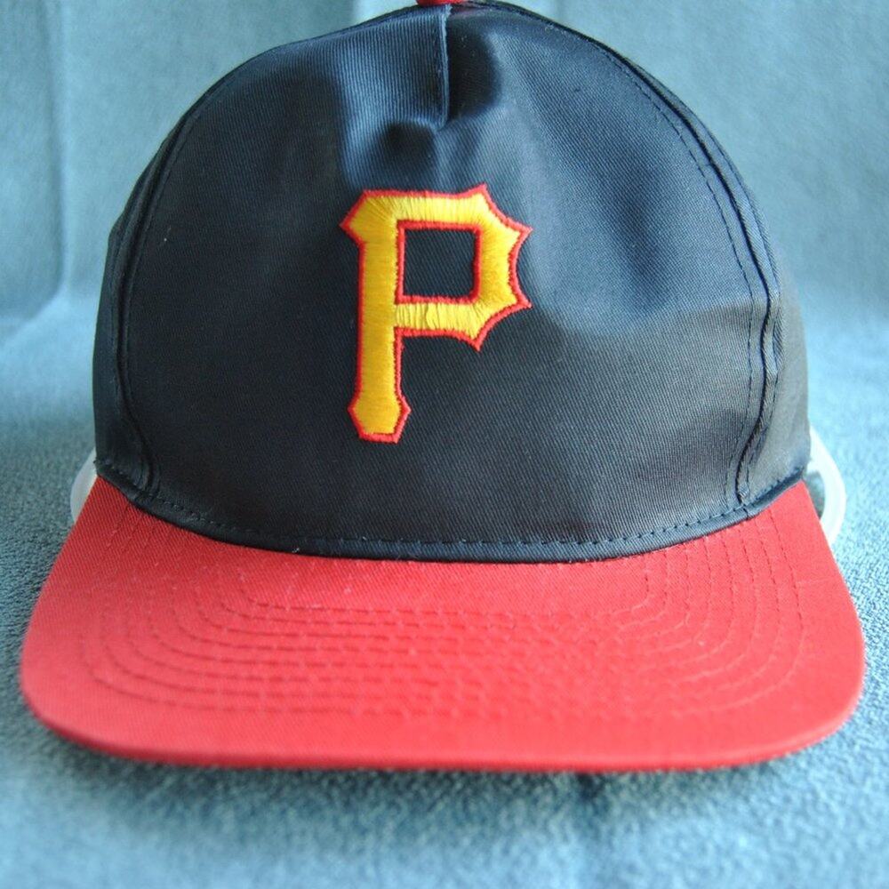 Pittsburgh Pirates x True Value Vintage Black w/ Red Brim Snapback Hat